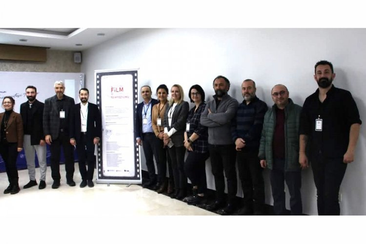 Doç. Dr. Perihan Taş Öz, 3. Uluslararası Film Araştırmaları Sempozyumuna katıldı