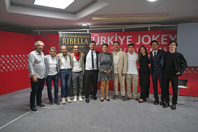 Radyo, Televizyon ve Sinema Bölümü Öğrencilerimizim Belgeselinin Ön Gösterimi Veliefendi Hipodromu'nda Yapıldı