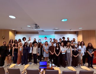 Radyo, Televizyon ve Sinema Bölümü Öğrencilerinin Mezuniyet Projeleri Değerlendirildi